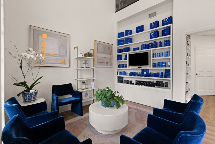 More Photos Of 100-126 Island Professional Park, Saint Simons Island Office For Sale