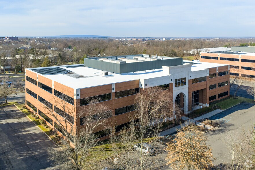 More Photos Of 1150 Route 22 E, Bridgewater Medical For Sale