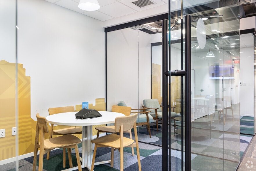 More Photos Of 500 E Main St, Norfolk Coworking Space