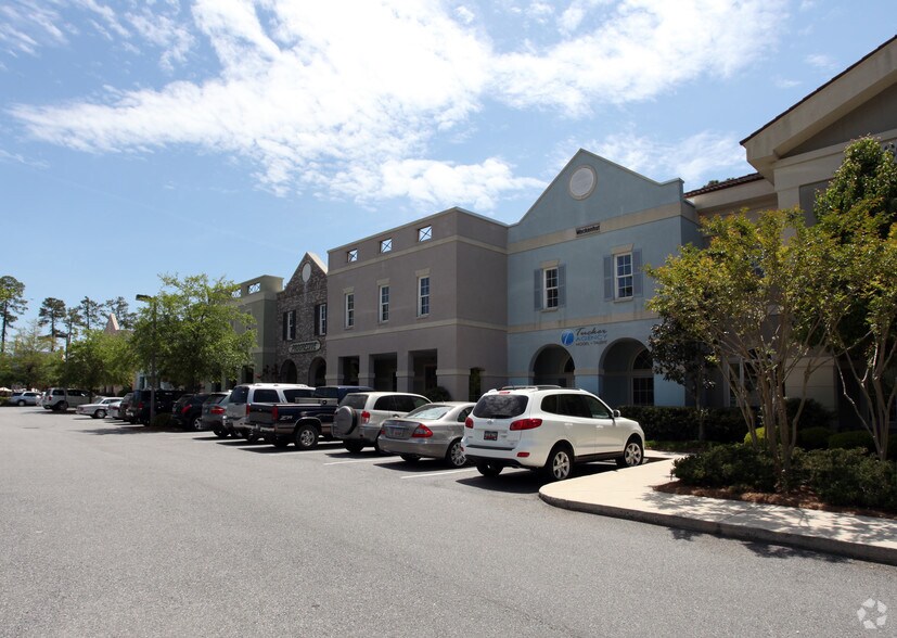 More Photos Of 1536 Fording Island Rd, Hilton Head Island Storefront Retail Office For Lease