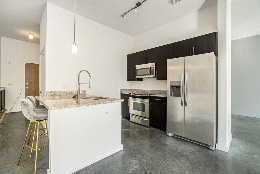 More Photos Of 333 Nelson St SW, Atlanta Apartments For Lease