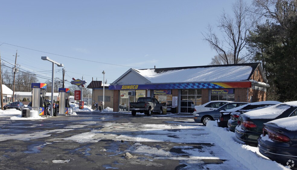 More Photos Of 1808 Woodbridge Ave, Edison Service Station For Lease