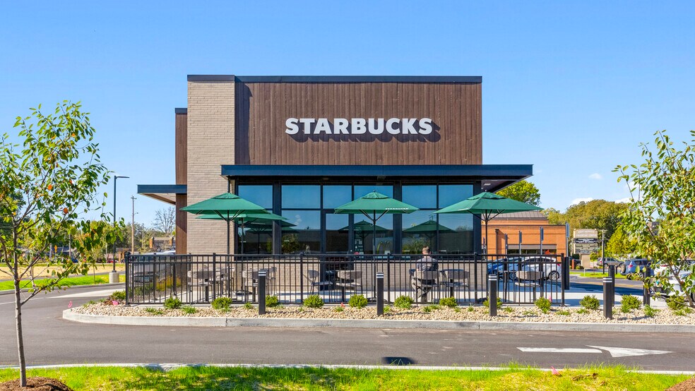 More Photos Of 105 E Highway 50, O'Fallon Restaurant For Sale