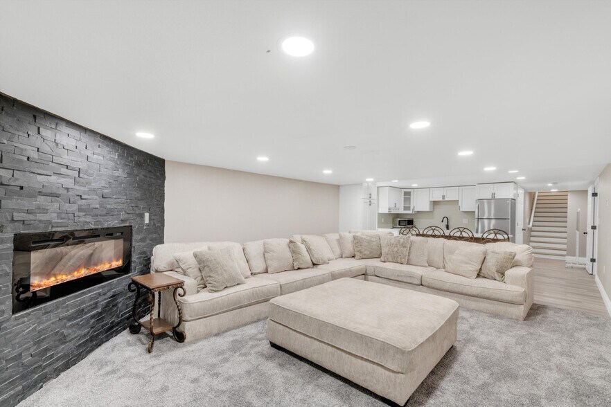 More Photos Of 2880 W 92nd Ave, Federal Heights Office Residential For Sale