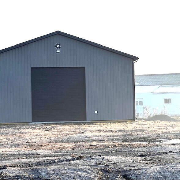 More Photos Of 8509 Palmer Ln, Bridgeville Warehouse For Lease