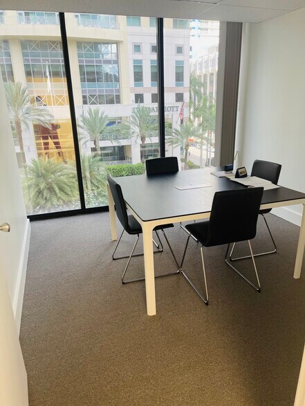 More Photos Of 1110 Brickell Ave, Miami Office Residential For Lease