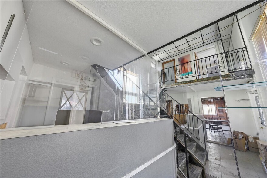 More Photos Of 2132 Central Park Ave, Yonkers Freestanding For Sale