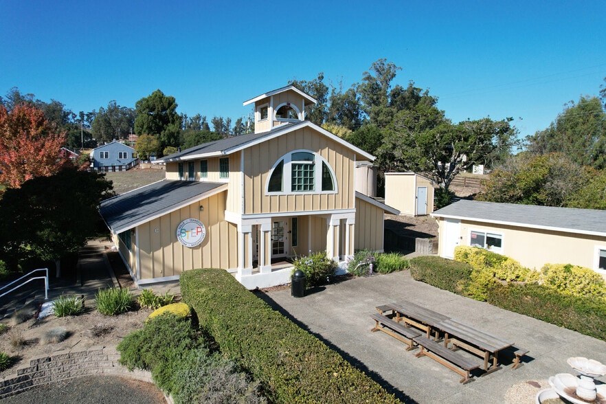 More Photos Of 365 Kuck Ln, Petaluma Specialty For Sale