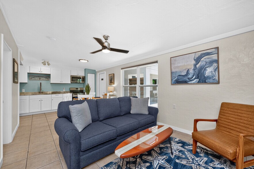 More Photos Of 1130 Gulf Blvd, Englewood Apartments For Sale