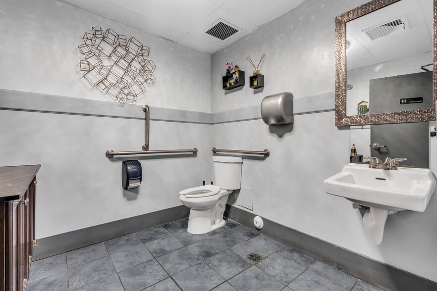 More Photos Of 357 Highway 9, Manalapan Township Storefront For Sale