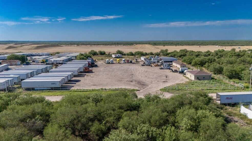 More Photos Of 307 Sulfur Mine Road, Laredo Land For Sale