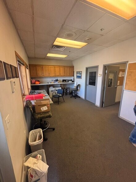 More Photos Of 4424 Dickinson Rd, De Pere Industrial For Lease