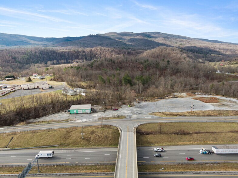 More Photos Of 1495 Chapman Rd, Wytheville Industrial For Sale