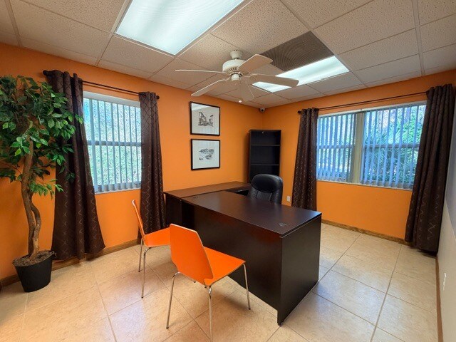 More Photos Of 131 Executive Cir, Daytona Beach Loft Creative Space For Lease