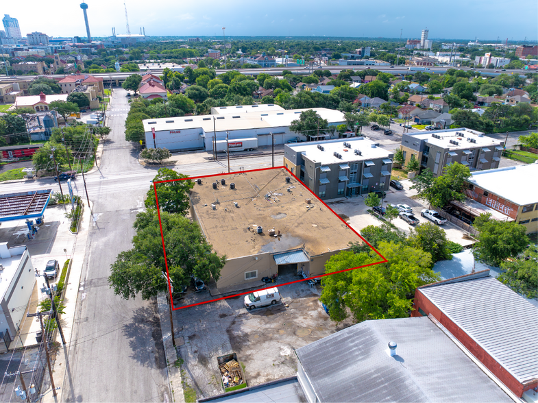More Photos Of 701 S Frio St, San Antonio Service For Lease