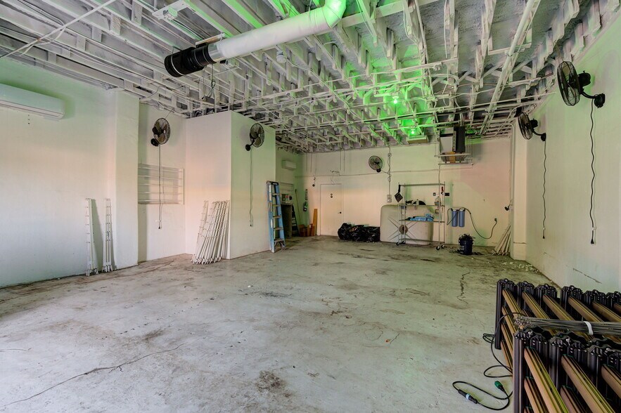 More Photos Of 1615 N Portland Ave, Oklahoma City Warehouse For Sale