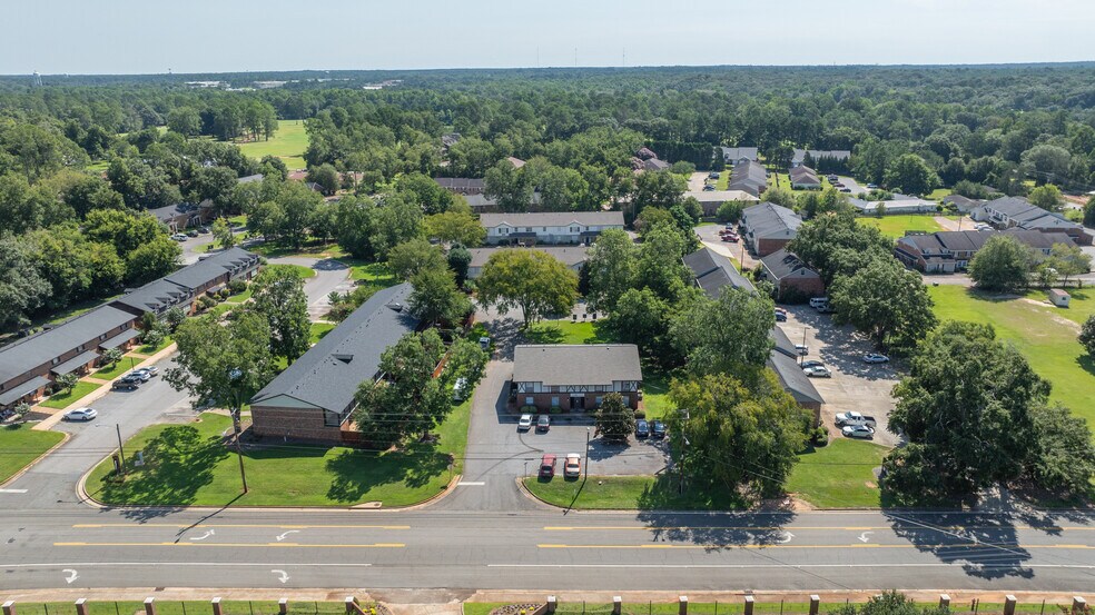 103 Country Clb Dr  