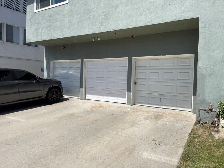 More Photos Of 15505 S Budlong Pl, Gardena Apartments For Sale