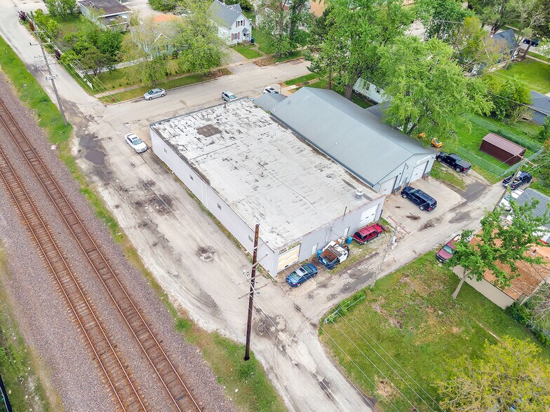 More Photos Of 26 E 34th Pl, Steger Auto Repair For Lease