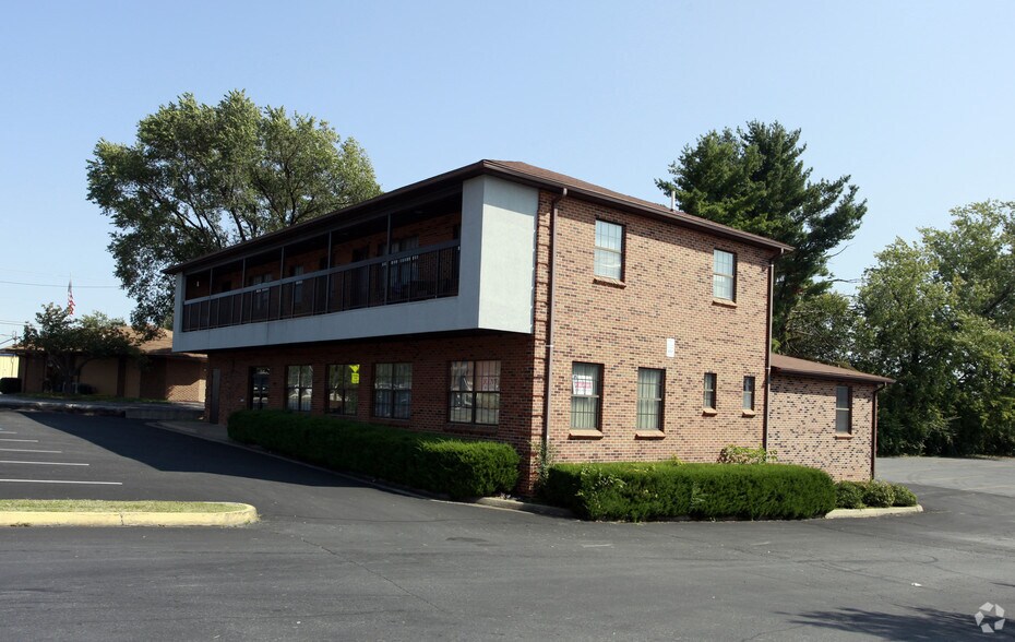 Primary Photo Of 2810 Valley Ave, Winchester Office For Lease