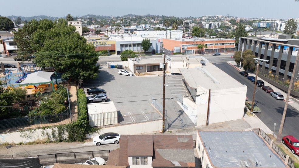 More Photos Of 1626 Beverly Blvd, Los Angeles Office For Sale