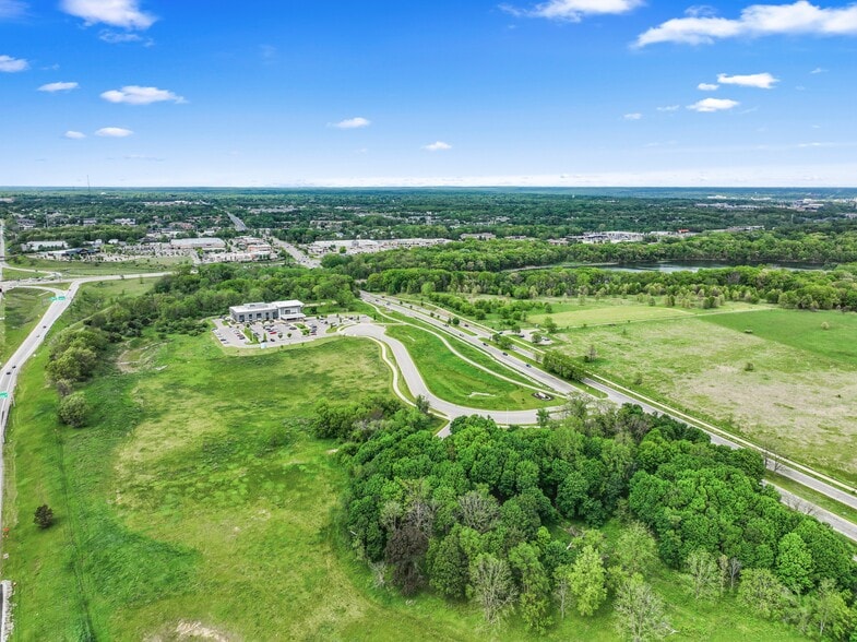 More Photos Of V/L Robert Jones way @ Stadium, Kalamazoo Land For Sale