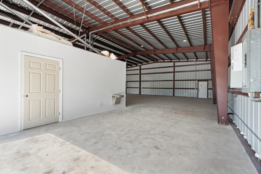 More Photos Of 2933 Harson Way, Fort Pierce Warehouse For Sale
