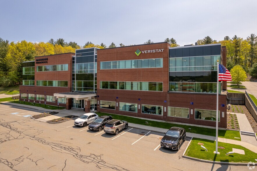 More Photos Of 134 Turnpike Rd, Southborough Medical For Lease