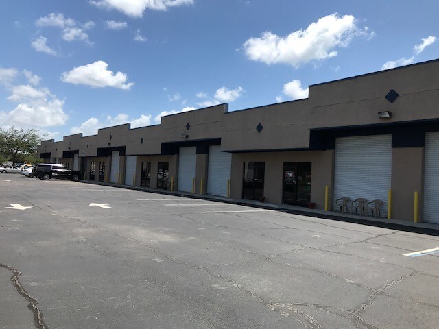 More Photos Of 1424 Hamlin Ave, Saint Cloud Unknown For Lease