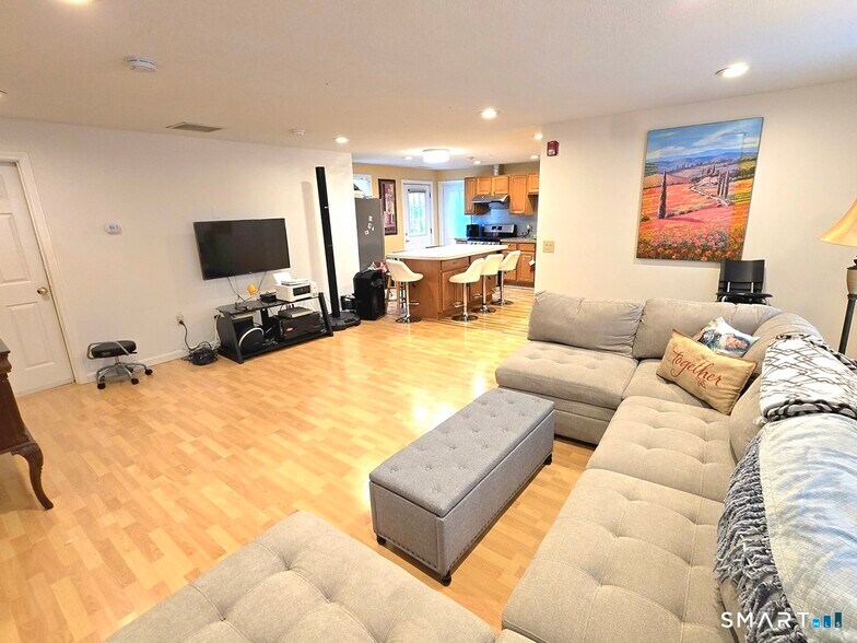 More Photos Of 442 Enfield St, Enfield Freestanding For Sale