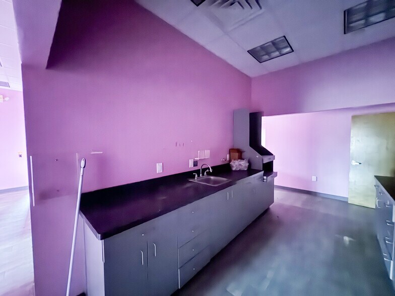 More Photos Of 370 N Broadway, Pennsville Freestanding For Sale