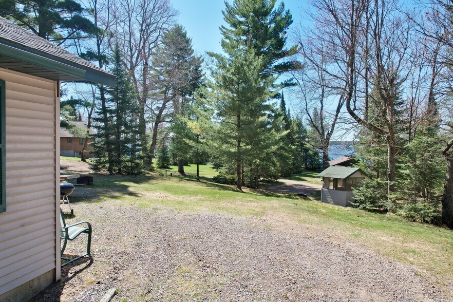 More Photos Of 8475 Hillcrest Ln, Saint Germain Hotel For Sale