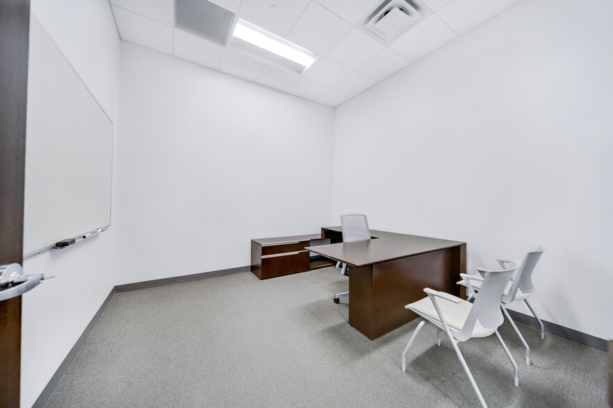 More Photos Of 1501 Biscayne Blvd, Miami Office Residential For Lease