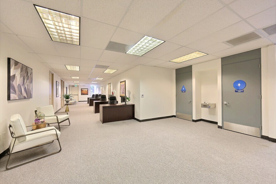 More Photos Of 415 Huntington Dr, San Marino Loft Creative Space For Lease