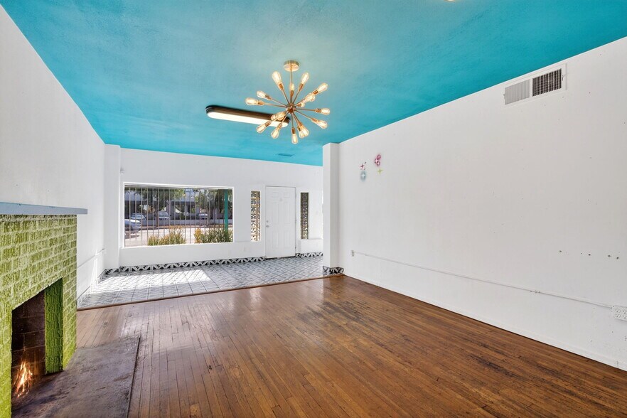 More Photos Of 3838 N 7th St, Phoenix Office For Lease