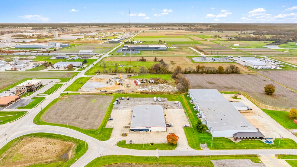 More Photos Of 1607 W Wernsing Ave, Effingham Auto Repair For Lease