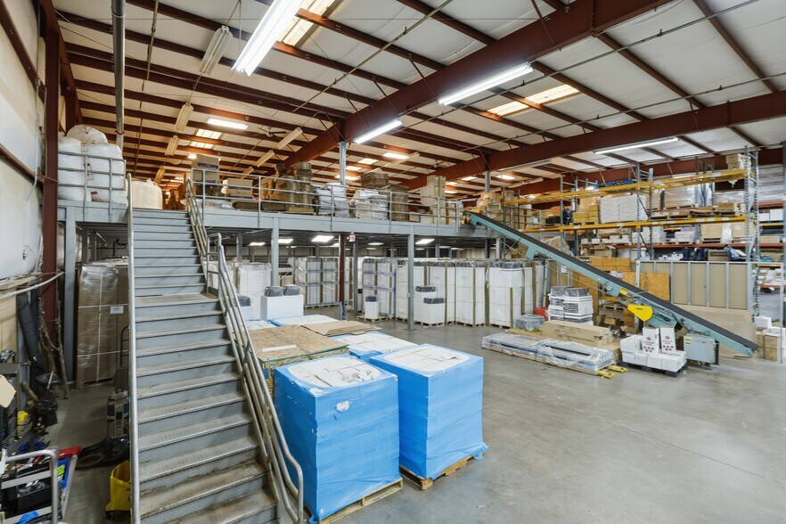More Photos Of 9208 Enterprise Ct, Manassas Park Warehouse For Sale