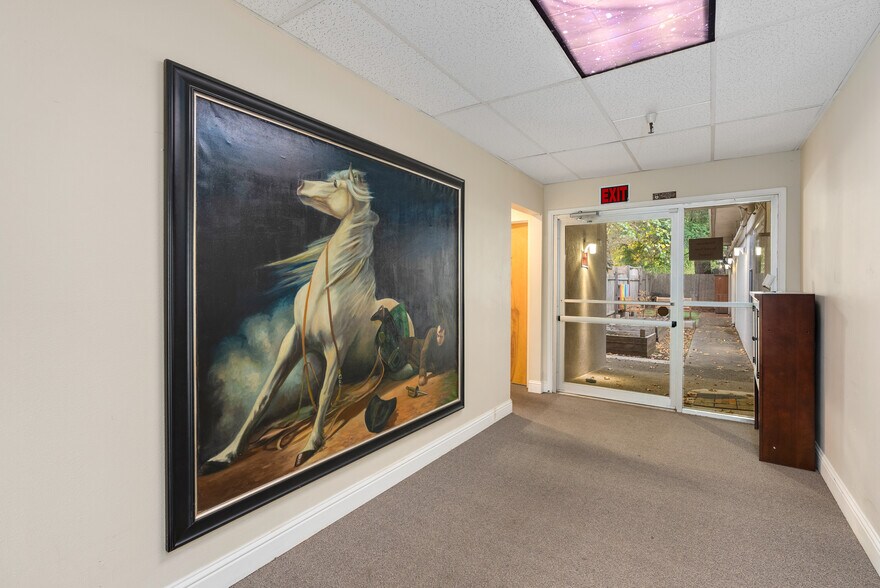 More Photos Of 564 S Dora St, Ukiah Medical For Lease