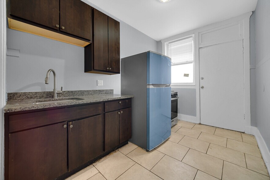 More Photos Of 4533-4547 S Calumet Ave, Chicago Apartments For Sale
