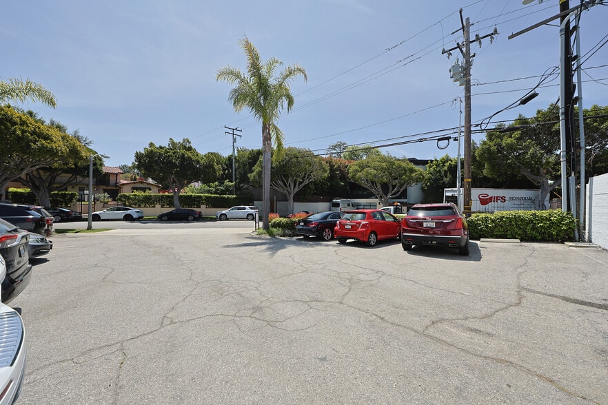 More Photos Of 270 26th St, Santa Monica Medical For Sale