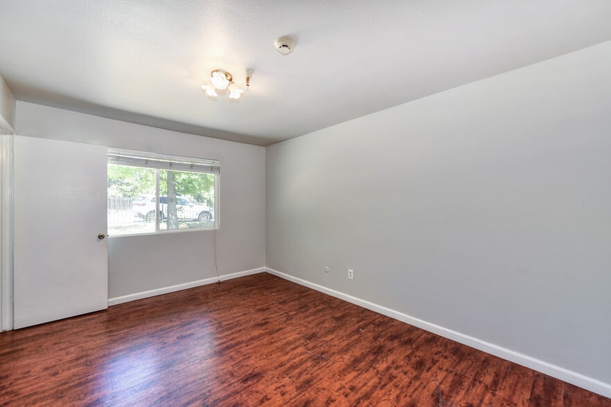 More Photos Of 7710 Sunset Ave, Fair Oaks Assisted Living For Sale