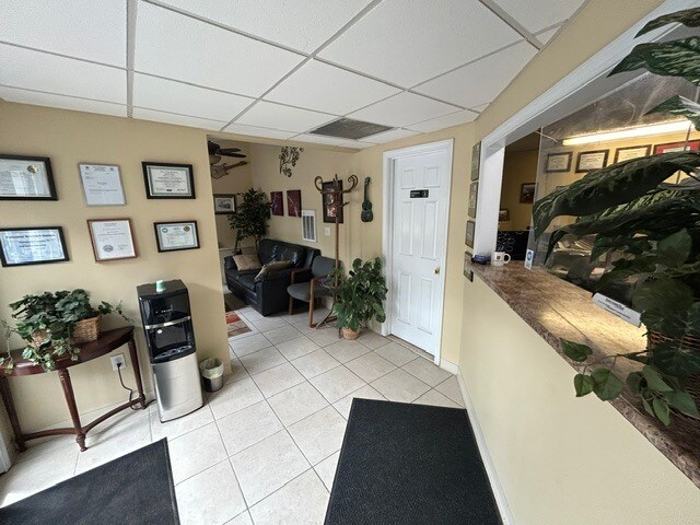 More Photos Of 219 Main St, Sandown Auto Repair For Sale