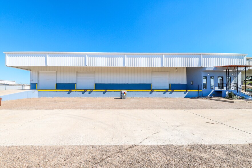 More Photos Of 14415 Import Rd, Laredo Warehouse For Sale