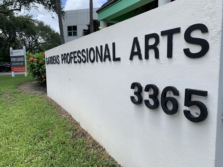 More Photos Of 3365 Burns Rd, Palm Beach Gardens Medical For Lease