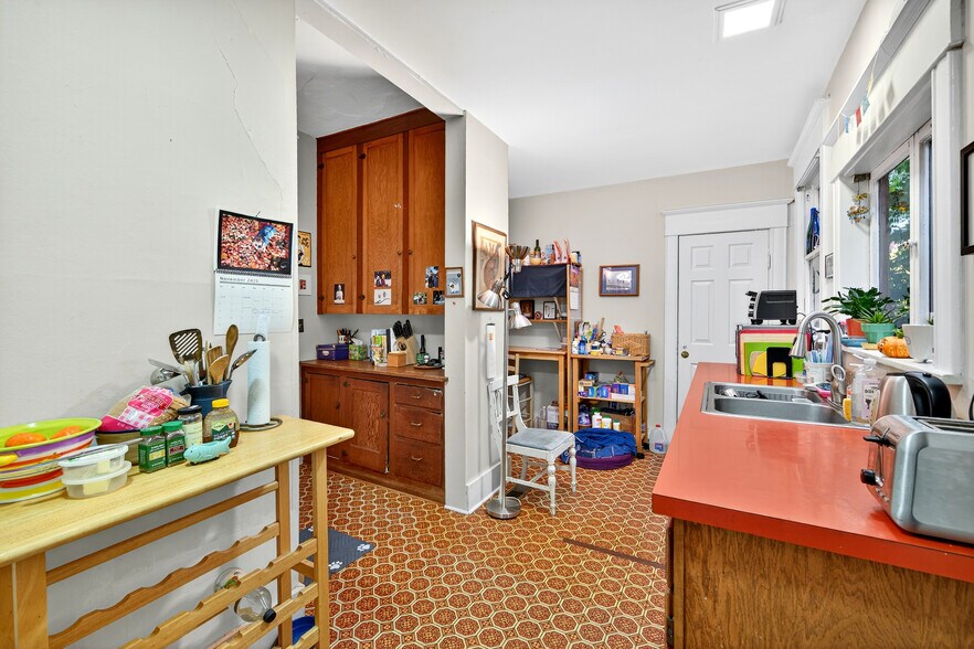 More Photos Of 132 30th Ave, Seattle Apartments For Sale