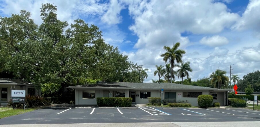 Primary Photo Of 2216/2220 Altamont Ave, Fort Myers Loft Creative Space For Lease