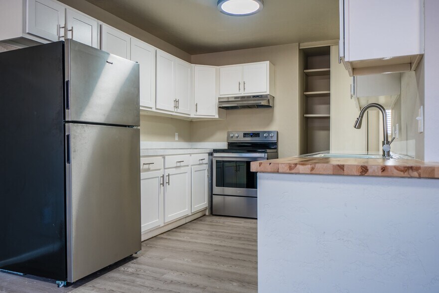 More Photos Of 1775 W 4800 S, Roy Apartments For Sale
