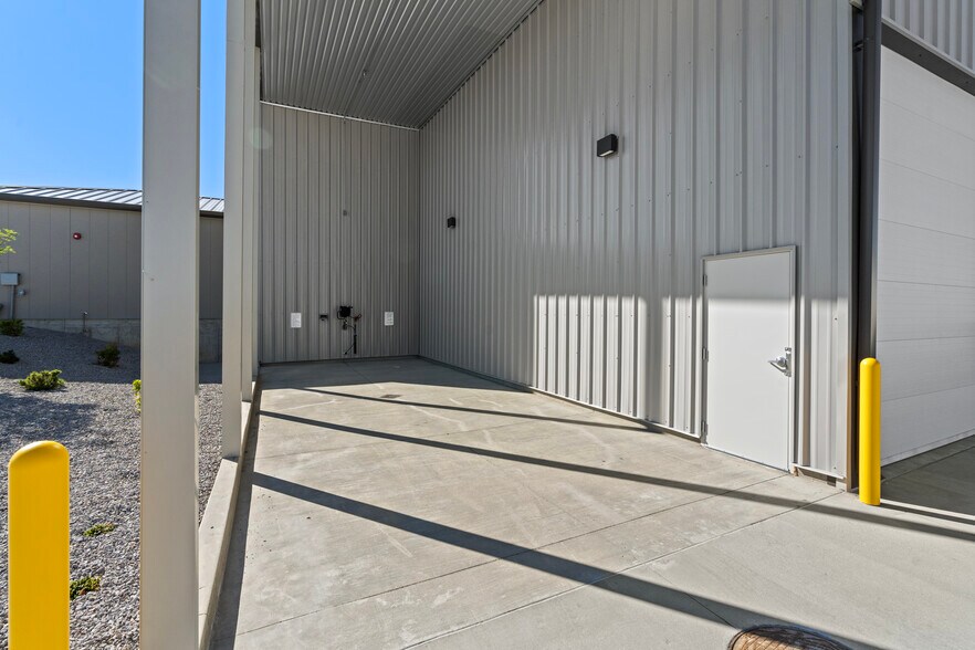 More Photos Of 6370 N Virginia St, Reno Self Storage For Sale