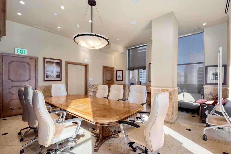 More Photos Of 1601 Arapahoe St, Denver Office For Sale