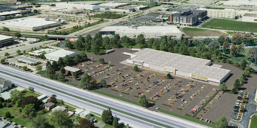 More Photos Of 3201-3205 N Mayfair Rd, Wauwatosa General Retail For Lease